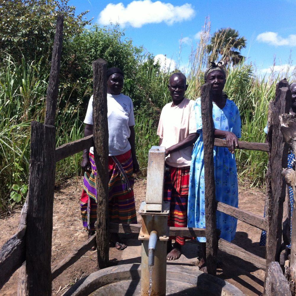 Uganda Women at Well